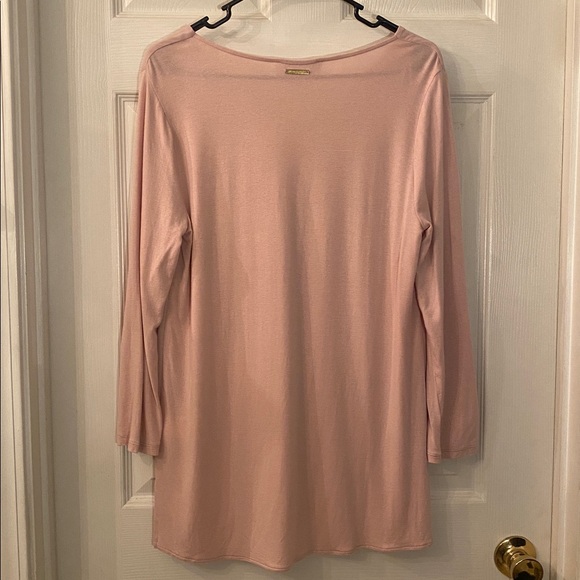Michael Kors Blush V-Neck Blouse - Picture 9 of 11